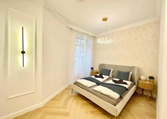 Buda Suite